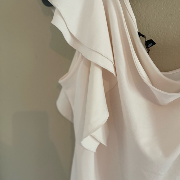 Chic Off-Shoulder Ruffle Top - Picture 2 of 4